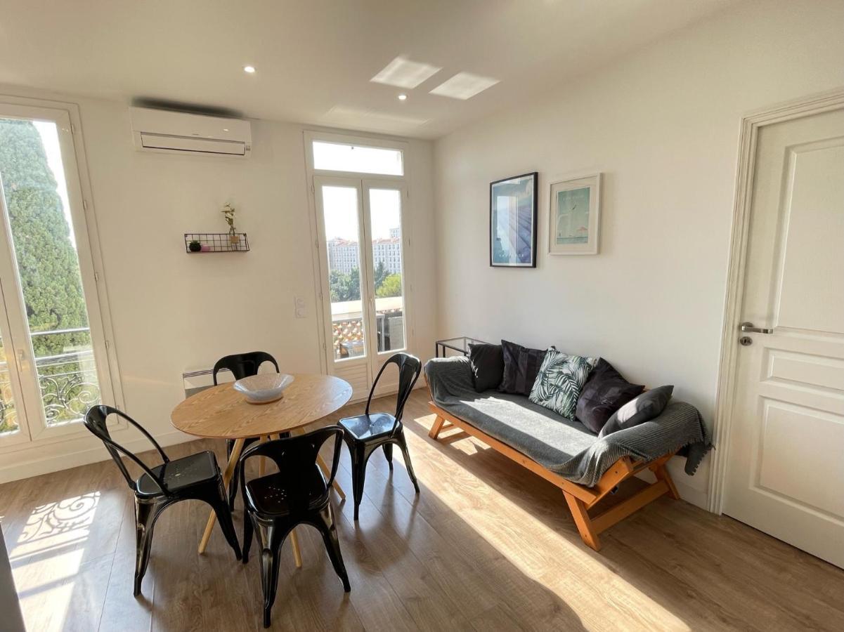Nice Renting - Cambrai - Luxurious Sea View Terrasse - King Bed - Parking - Ac - Fully Equipped ภายนอก รูปภาพ